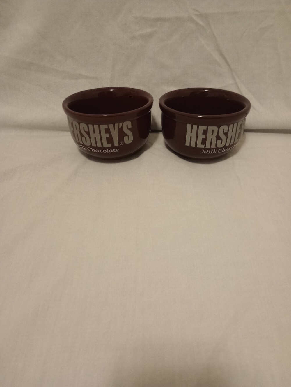 Hershey's Chocolate 2012 Brown Ceramic Ice Cream/Cereal Bowls -Set Of 2